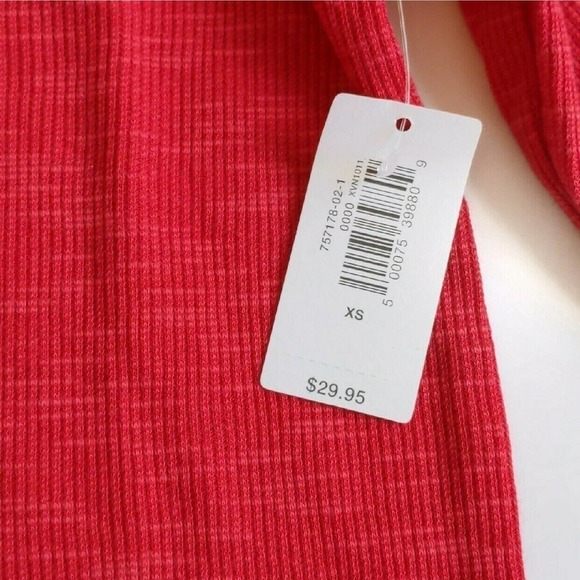 New Split Neck LS Tee XS Red Notch Gap Body - Picture 3 of 4